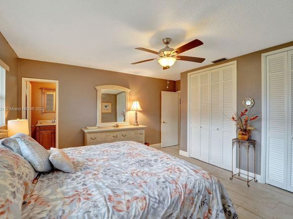 700 Layne Blvd 123, Hallandale Beach FL 33009