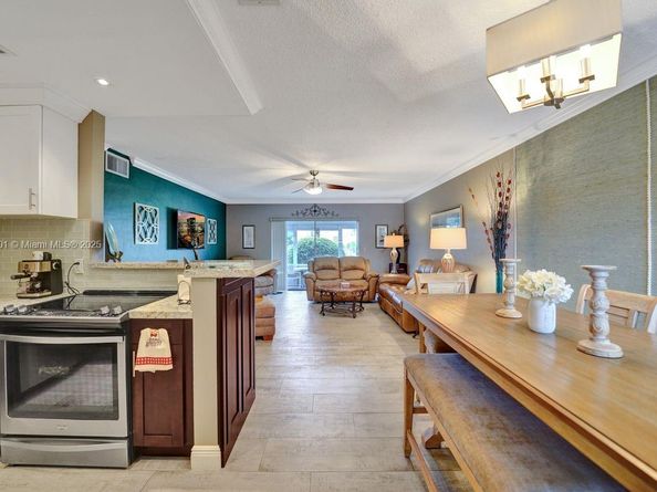 700 Layne Blvd 123, Hallandale Beach FL 33009