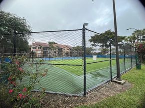 8821 Wiles Rd 203, Coral Springs FL 33067