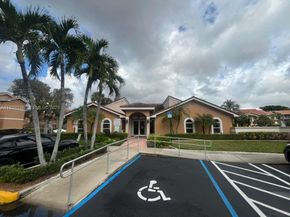 8821 Wiles Rd 203, Coral Springs FL 33067