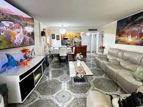 Undisclosed Address #A11899310, North Miami Beach FL 33162