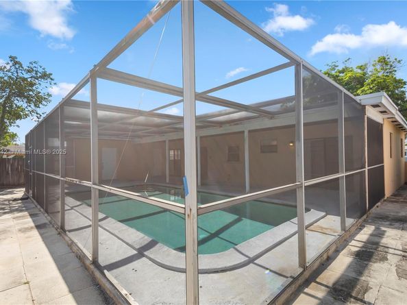 7816 Juniper St, Miramar FL 33023