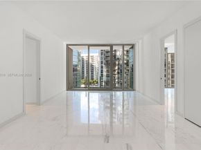 300 Biscayne Blvd Way 2009, Miami FL 33131
