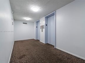 1465 NE 123rd St PH9, North Miami FL 33161