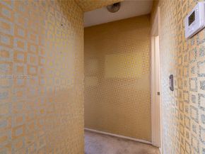 1465 NE 123rd St PH9, North Miami FL 33161