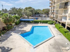 1465 NE 123rd St PH9, North Miami FL 33161