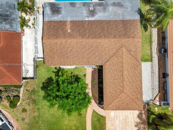 4701 Garfield St, Hollywood FL 33021