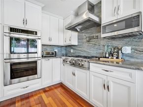 4701 Garfield St, Hollywood FL 33021