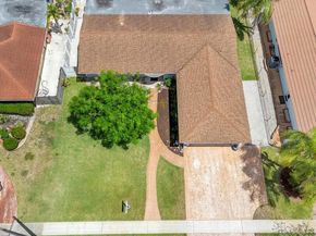 4701 Garfield St, Hollywood FL 33021