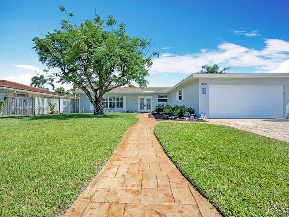 4701 Garfield St, Hollywood FL 33021