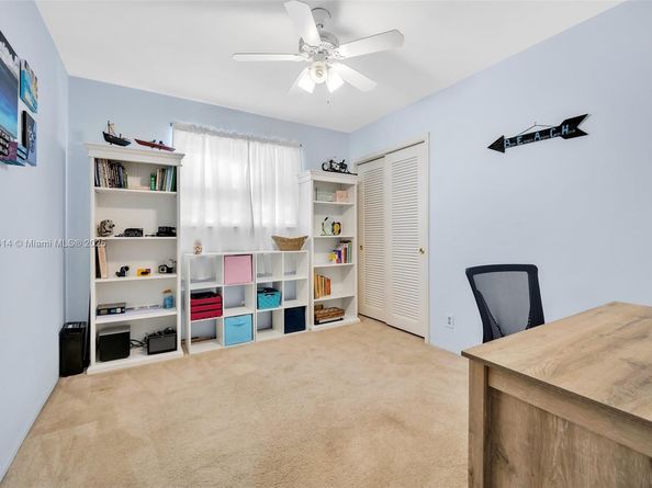 4701 Garfield St, Hollywood FL 33021