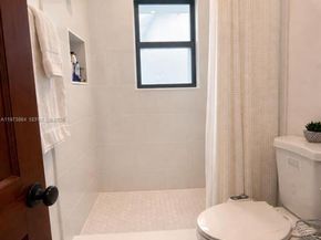 2330 Scott St, Hollywood FL 33020