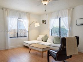 2330 Scott St, Hollywood FL 33020