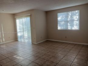 1239 SW 46th Ave 903, Pompano Beach FL 33069