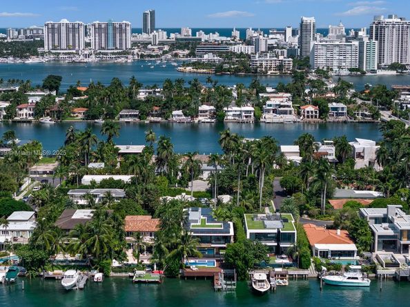 508 W Dilido Dr, Miami Beach FL 33139