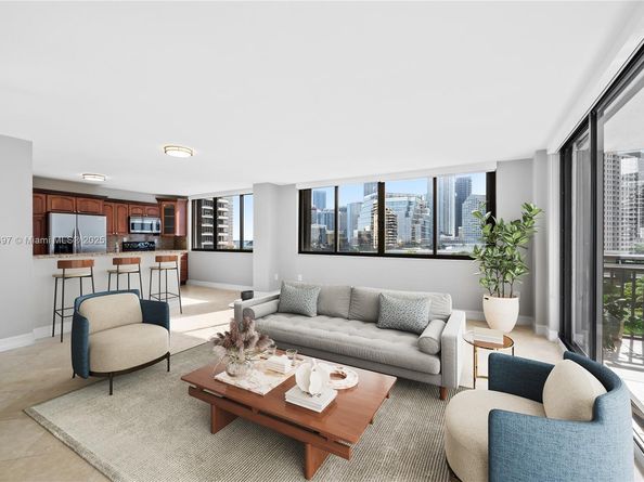 540 Brickell Key Dr 815, Miami FL 33131