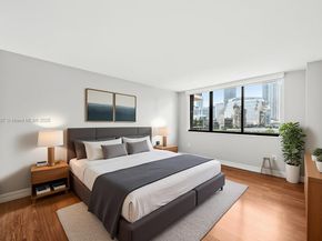 540 Brickell Key Dr 815, Miami FL 33131