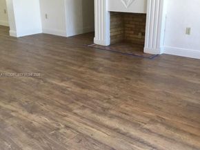 8927 Hawthorne Ave, Surfside FL 33154