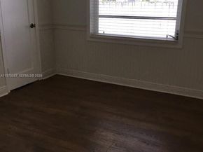 8927 Hawthorne Ave, Surfside FL 33154