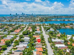 8927 Hawthorne Ave, Surfside FL 33154