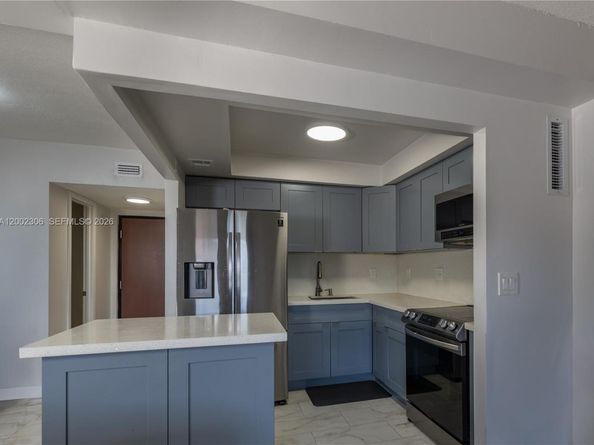 300 NW 42nd Ave 610, Miami FL 33126