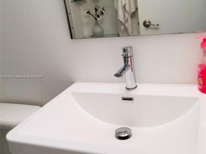 1301 NE Miami Gardens Dr 502W, Miami FL 33179