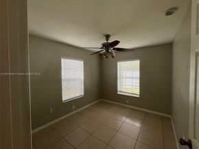 9433 SW 17th St, Miami FL 33165