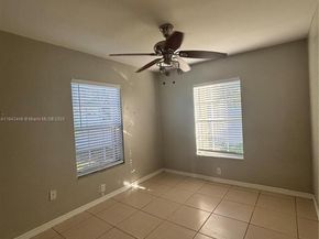 9433 SW 17th St, Miami FL 33165