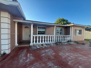 9433 SW 17th St, Miami FL 33165