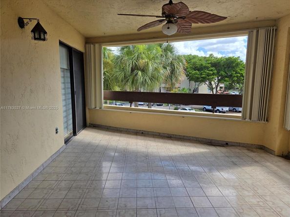 8850 SW 123rd Ct H302, Miami FL 33186