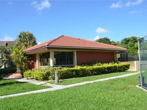 8850 SW 123rd Ct H302, Miami FL 33186
