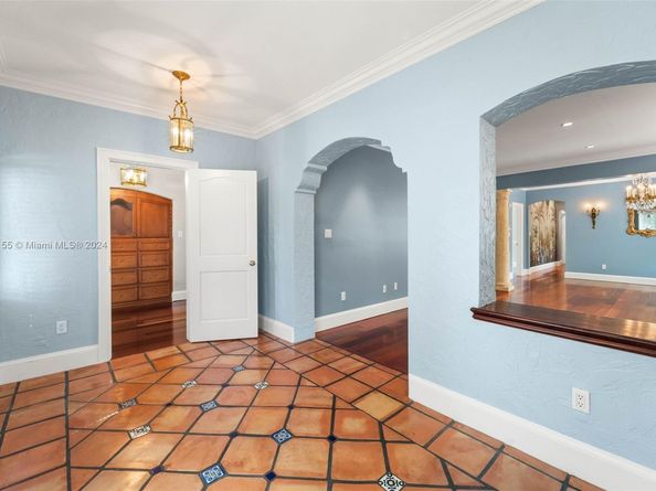 407 Navarre Ave, Coral Gables FL 33134