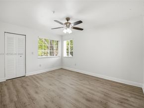 12124 Saint Andrews Pl 201, Miramar FL 33025