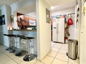 18810 NW 57th Ave 102, Hialeah FL 33015