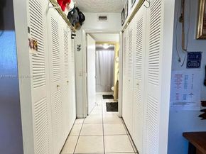 18810 NW 57th Ave 102, Hialeah FL 33015