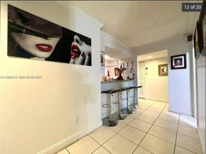 18810 NW 57th Ave 102, Hialeah FL 33015