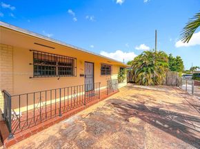1055 NW 32nd Ct, Miami FL 33125