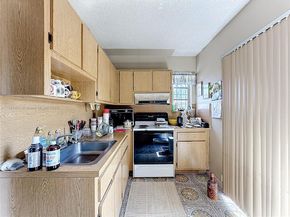 1055 NW 32nd Ct, Miami FL 33125