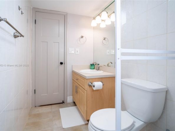 Undisclosed Address #A11891953, Plantation FL 33317