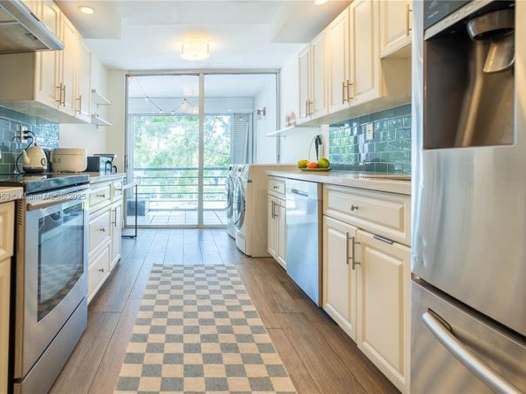 Undisclosed Address #A11891953, Plantation FL 33317