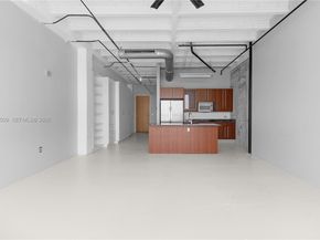 8101 Biscayne Blvd R414, Miami FL 33138
