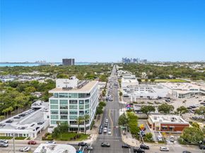 8101 Biscayne Blvd R414, Miami FL 33138
