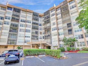 1100 Saint Charles Pl
