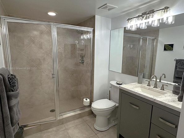 2080 S Ocean Drive LPH06, Hallandale Beach FL 33009
