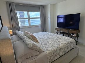 2080 S Ocean Drive LPH06, Hallandale Beach FL 33009