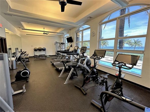 2080 S Ocean Drive LPH06, Hallandale Beach FL 33009