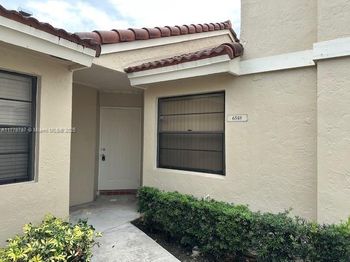 6548 NW 170 Terrace