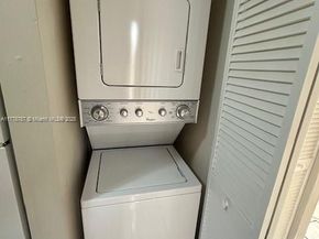 6548 NW 170 Terrace 6548, Hialeah FL 33015