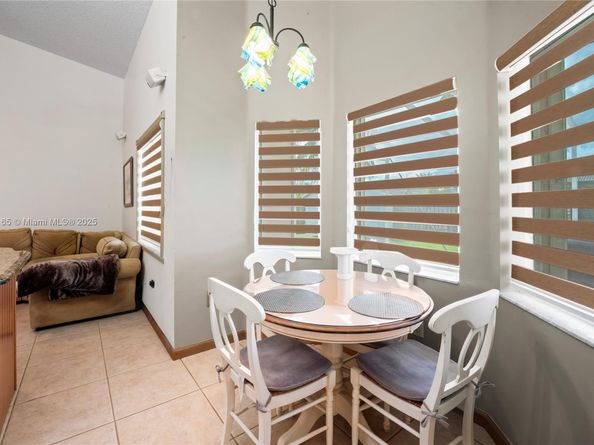 15806 SW 144th Pl, Miami FL 33177