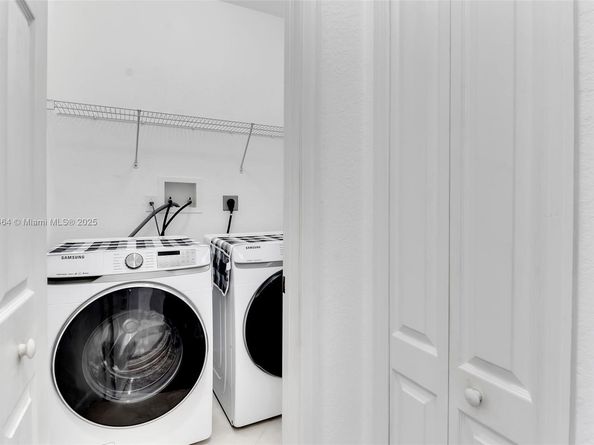 11321 NW 84th St, Doral FL 33178